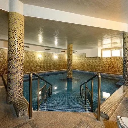 Hotel Spa Hotel Holiday 4*