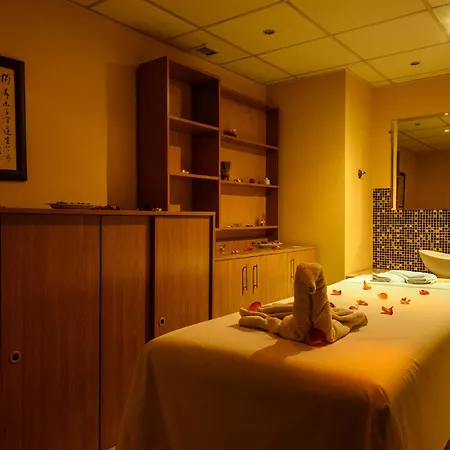 호텔 Spa Hotel Holiday 벨린그래드