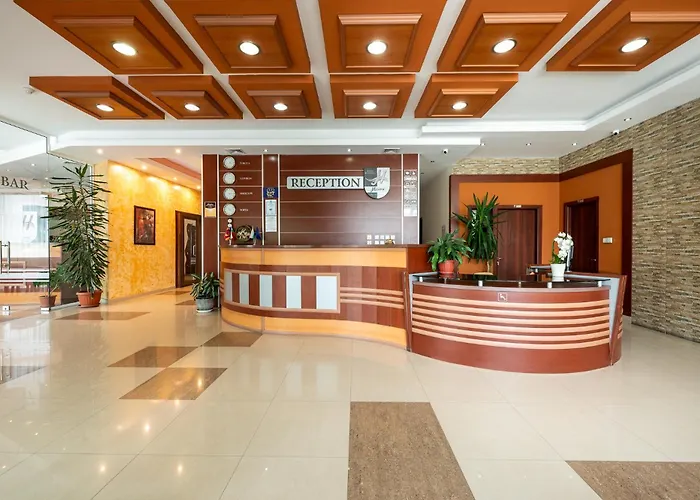 호텔 Spa Hotel Holiday 4*