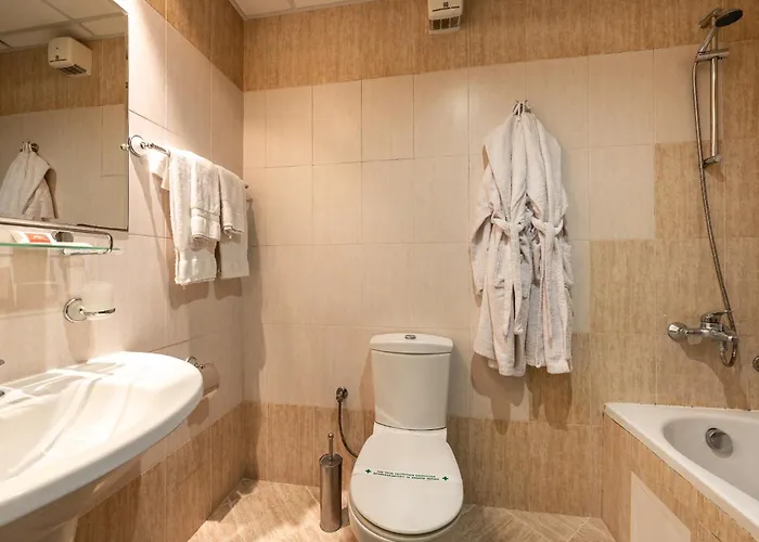 Spa Hotel Holiday 4* 벨린그래드