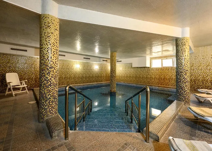 호텔 Spa Hotel Holiday 4*